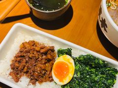 长寿乡黑菜卤肉饭-和府捞面(西溪印象城店)