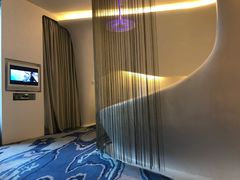 -深圳东部华侨城瀑布酒店