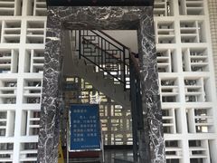 -鹅岭公园瞰胜楼