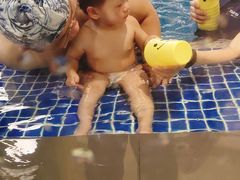 -蓝旗亲子游泳(范湖万达广场店)