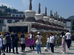 -塔尔寺游客服务中心