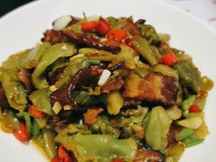 莴笋炒腊肉-渔芙南(三里屯店)