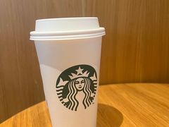 -星巴克(上海长宁来福士1F店)