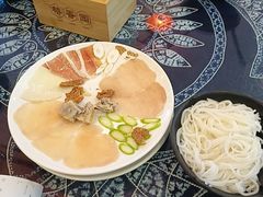 -桥香园过桥米线(国贸店)