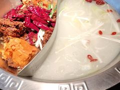 -袁老四重庆老火锅(桐梓坡店)
