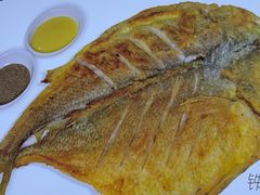 -赶海部落海鲜城(海阳路店)