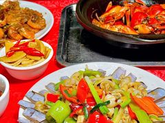 -岛中岛·海鲜大排档·万宁老字号(东澳店)