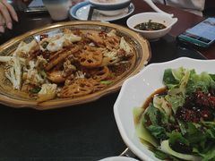 -老来福·非遗酸汤兔(凯旋路店)