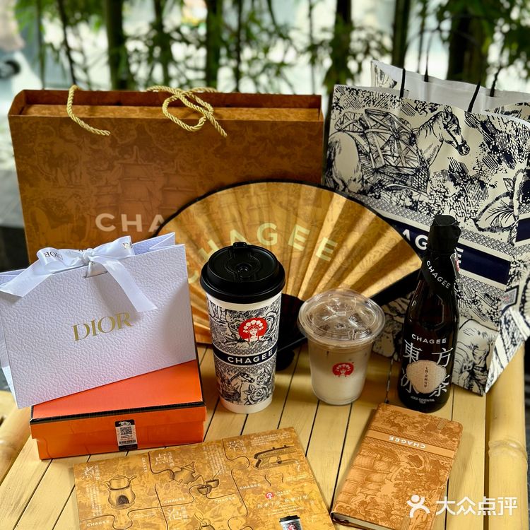 姬姐，你终于还是来宽窄巷子了对吗🥹