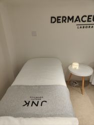 -JNK皮肤管理中心