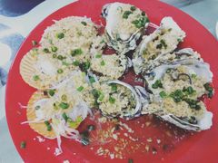 -小辣妹川味海鲜加工店(第一市场椰风巷店)