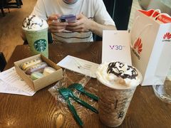 -星巴克臻选(成都环球乐天店)