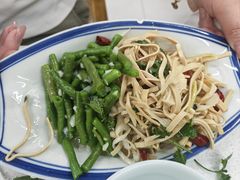 -鲁南仔·滕州炒鸡(经三路店)