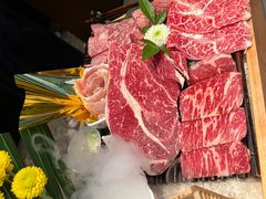 -铭牛烧肉·和牛海鲜自助(高新月牙湖店)