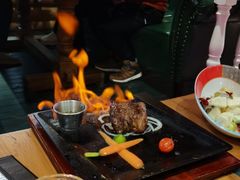 莫斯科火焰牛排-米德维奇俄式西餐厅(西六道街店)