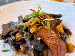 -LESCEDARS Brasserie Bistro香柏树