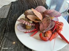 -东方红海鲜百汇(国际大厦店)