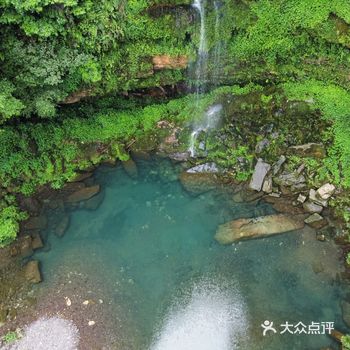 很多东西，我们只是站在下面看，觉得他是如此雄伟