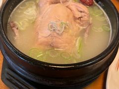 -长寿参鸡汤(朝韩风情街店)