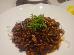 -皇城根·鲁菜济南菜·吊炉烤鸭·炒鸡鱼头(济南旗舰店)