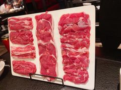 鲜切羊墙-铜来聚老北京涮肉(恒隆广场店)