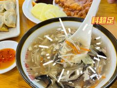 -小姜锅贴(凤凰街店)