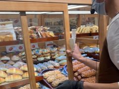 -小飞象面包公社(珠江路金鹰店)