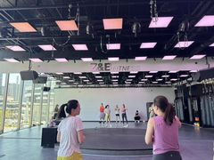 -Z&B Fitness Studio·Gym(前滩L+PLAZA店)