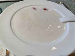 -燕庭·纯燕窝·甜品下午茶(南京西路店)