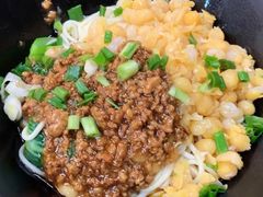 招牌豌杂面-丽影重庆小面(定西路店)