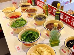 -黔二妞地摊火锅(龙华清湖店)