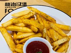 -龙治汉堡(中华城店)