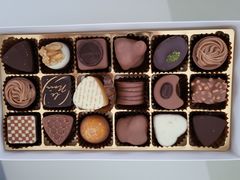 -Laderach 莱德拉(上海环贸iapm店)