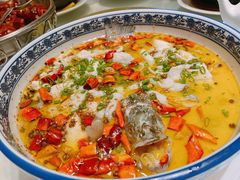 回味酸菜鲈鱼-山泉公馆酒家(广州东站店)