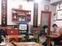 大堂-朱大嘴肥肠血旺(福字街店)