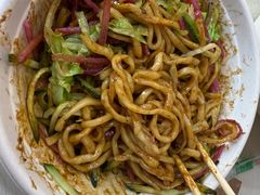 -黑八私房老北京炸酱面