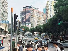 -黄桷坪涂鸦艺术街