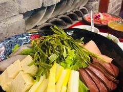 -谭鸭血老火锅(漳州路店)