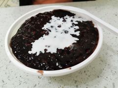 黑糯米双皮奶-芬芳甜品(同福路店)