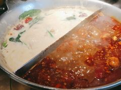 -湊湊火锅·茶憩(新中关购物中心店)