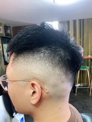 -Libertines barbershop 浪子理发店