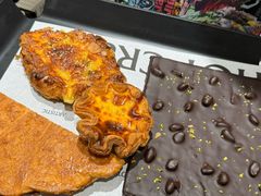 -HOT CRUSH趁热集合·现烤面包(环球港店)