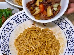 -李与白包子铺(桐梓林店)