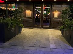 门面-Wolfgang’s Steakhouse 沃夫冈牛排馆(上海白玉兰广场店)