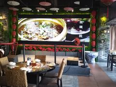 -牛头鱼庄·地道广西菜(西明店)