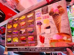-詹爷爷乌节路街头冰淇淋