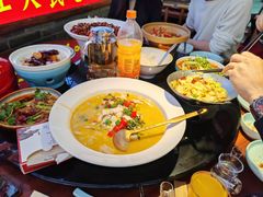 -川流不息·地道川菜·小龙虾(新松江路店)