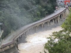 -汉中石门栈道景区