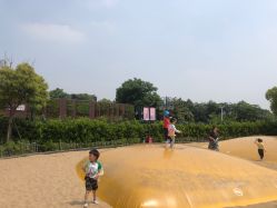 -季高兔窝窝亲子园(上海薰衣草公园店)