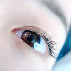 -轻妆Feel·半永久纹眉眼线